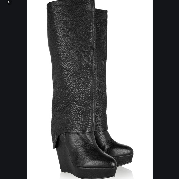 Elizabeth and James Shoes - Elizabeth and James Scuff Leather Knee Boots *8